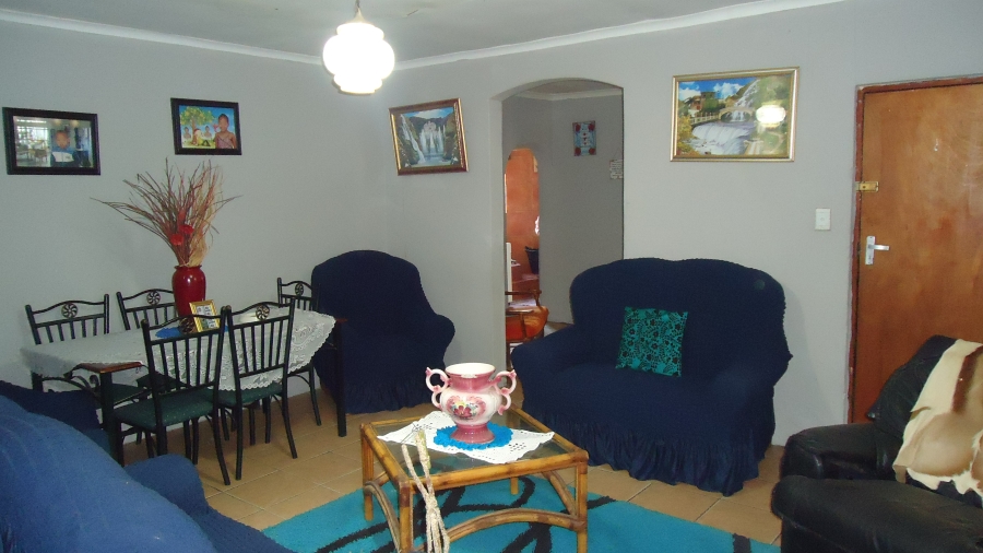 4 Bedroom Property for Sale in Broadlands Park Western Cape